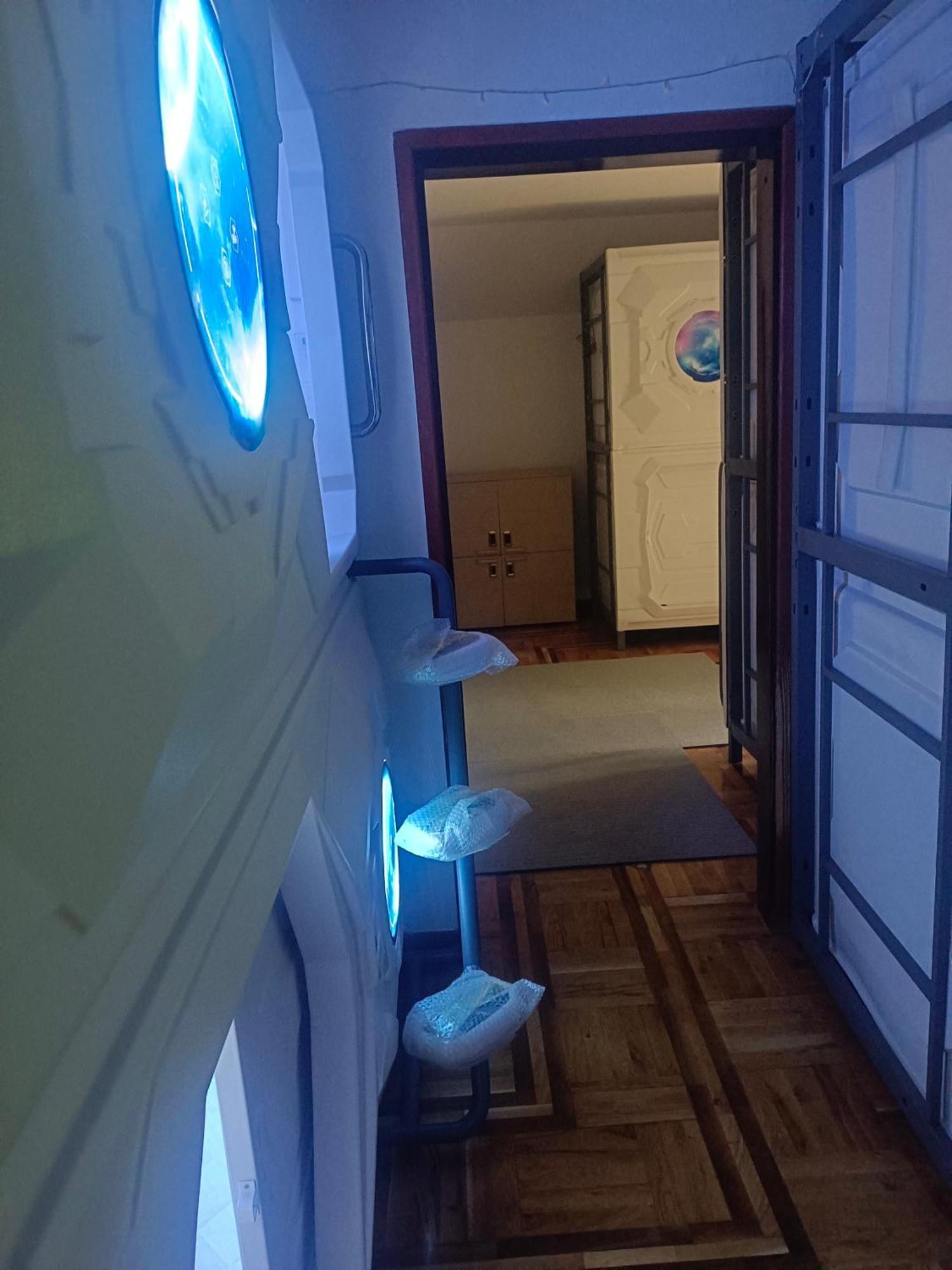 Panda Victor Space Capsule Hostel-Neo Nomad Belgrad Exterior foto